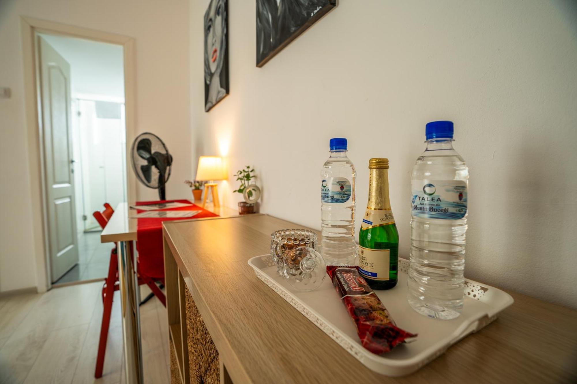 Downtown, Ideal For Longer Stays, Family Friendly Apartment - Nb73A Bucharest Exterior photo