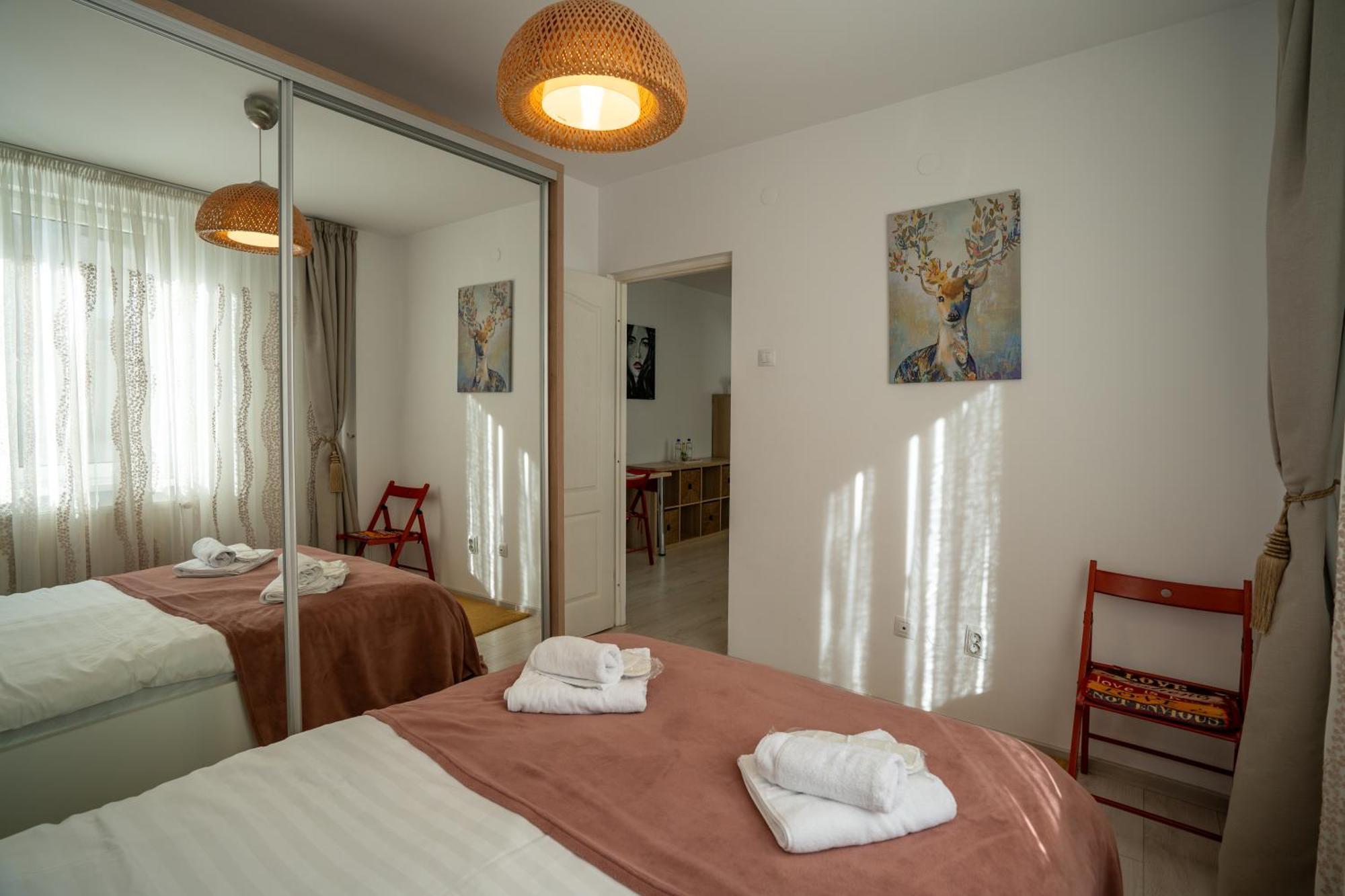 Downtown, Ideal For Longer Stays, Family Friendly Apartment - Nb73A Bucharest Exterior photo