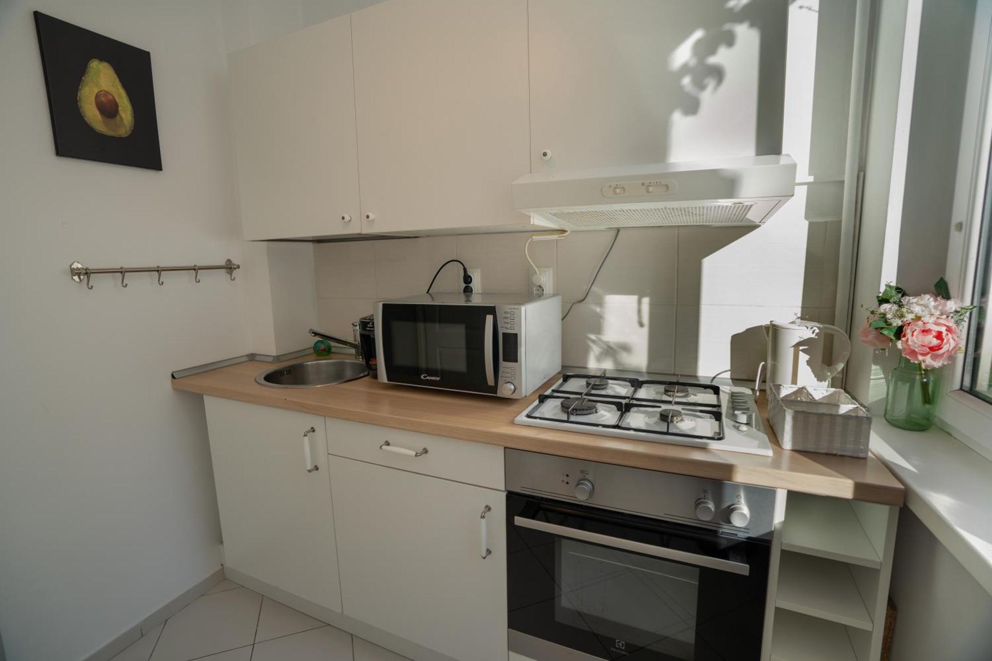 Downtown, Ideal For Longer Stays, Family Friendly Apartment - Nb73A Bucharest Exterior photo